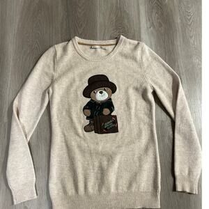 Beige Bear Graphic Women's Sweater